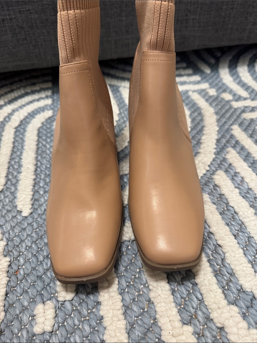Journee Collection Tan Sweater Knit Block Heel Ankle Booties Women's Size 7.5 - Picture 6 of 8